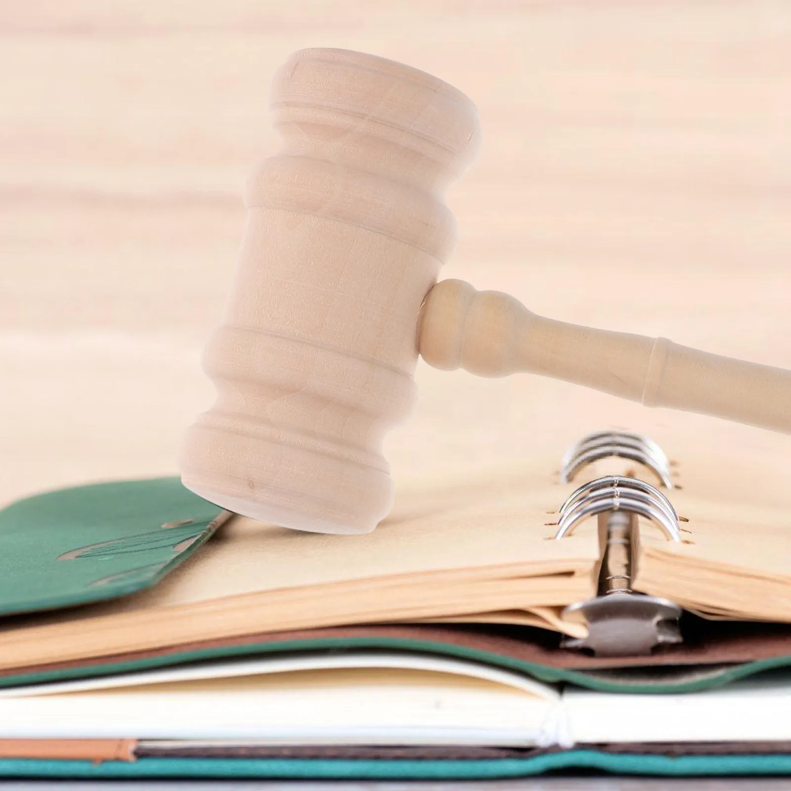 1セット無垢材裁判官用小槌-軽量ポータブルオークションハンマー-透明で大きな音-法廷法務儀式用ギフト-弁護士会長向け