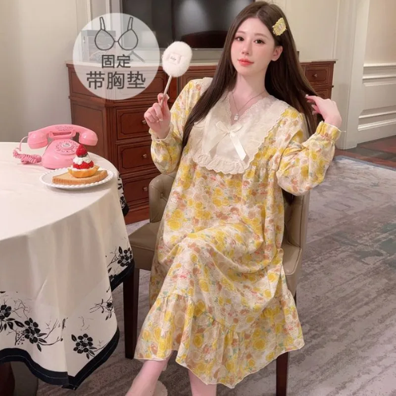 

M-5XL Plus Size Princess Style Nightgown Women's Pajamas with Chest Pad Korean Autumn Floral Loose Loungewear Can Be Outwear
