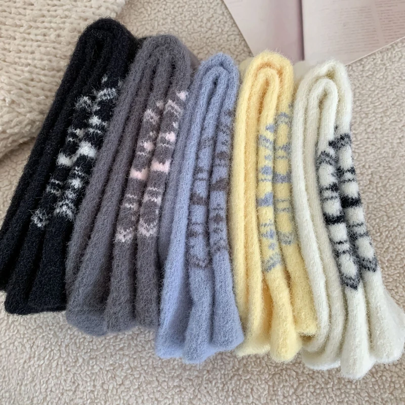 

Термоноски женские осенне-зимние толстые теплые средние носки-трубочки этнические японские флисовые теплые домашние напольные носки для сна подарки на Новый год