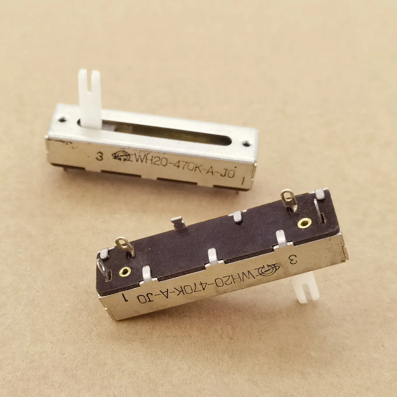 Original new 100% WH20-470K-A WH20-470K-A-JO WH20-470K-A-J0 470KA 5cm single couplet potentiometer (SWITCH)