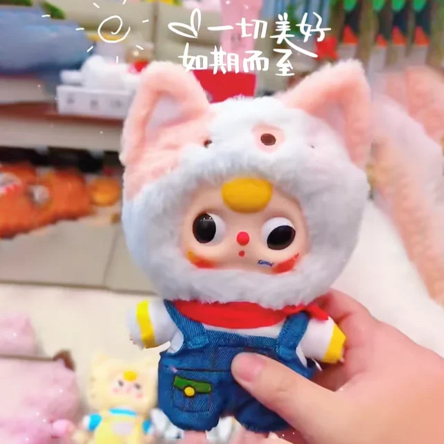 Neue Baby Drei Kätzchen Kleiderschrank Serie Blind Box Action Figur Nette Vinyl Puppe Deco Kind Weihnachten Geburtstag Mädchen Geschenke Echte