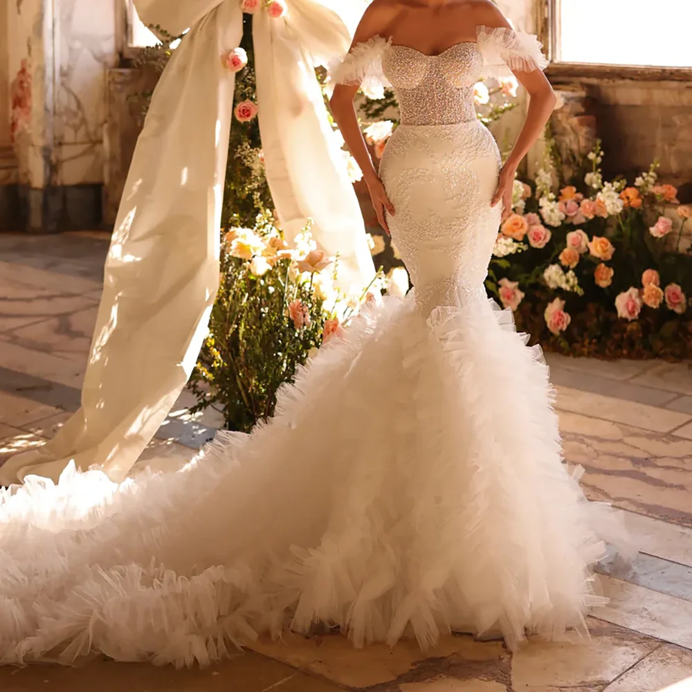 أنيقة الحبيب الخرز بلا أكمام تول حورية البحر الطية فساتين الزفاف أثواب الزفاف حسب الطلب