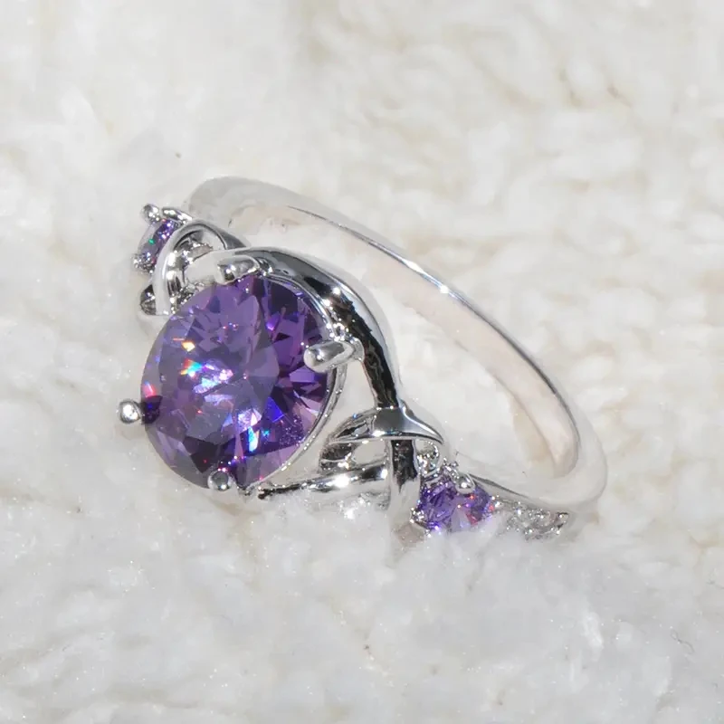 Huitan New Purple Cubic Zirconia Rings Women for Wedding Gorgeous Colored CZ Female Rings Temperament Elegant Jewelry Fancy Gift