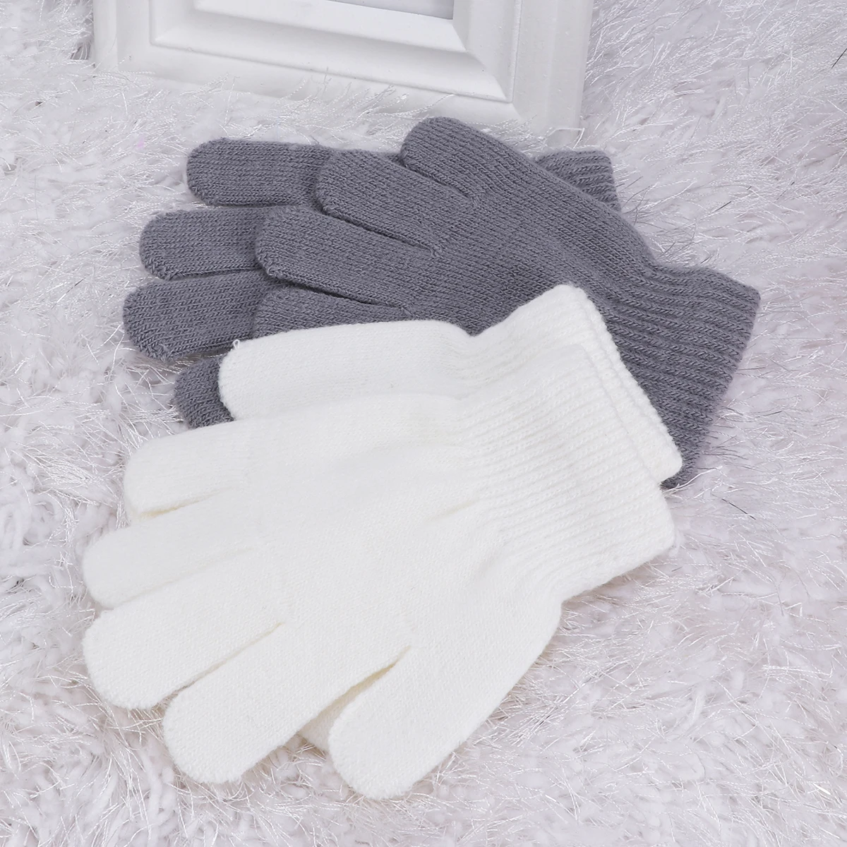 

6 Pairs Winter Warm Gloves for Kids Children Colorful Cold Protection Mittens Soft Durable Long Term Use Proper Size Gloves