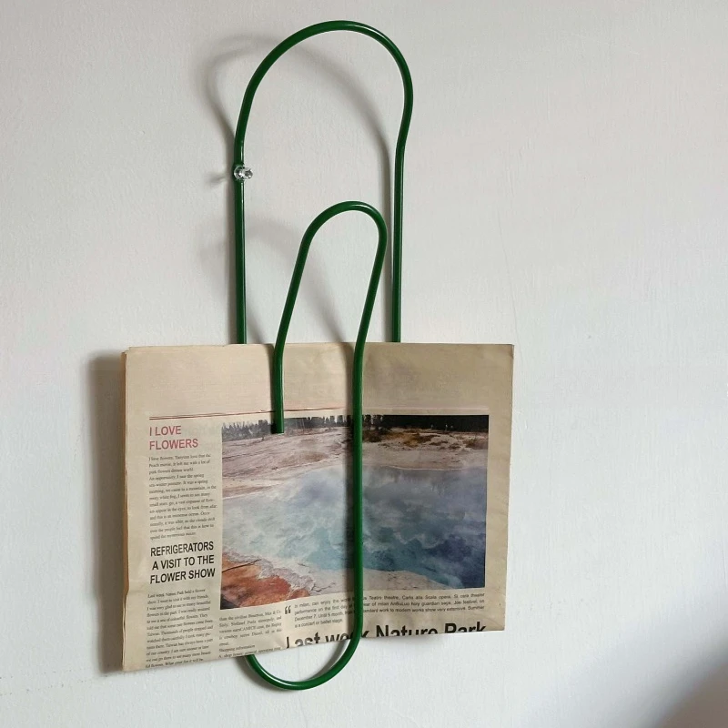 Creative Paperclip Wall Hook Decoration Vintage Newspaper Clip Holder Bag Coat Hat Hanging Organizer