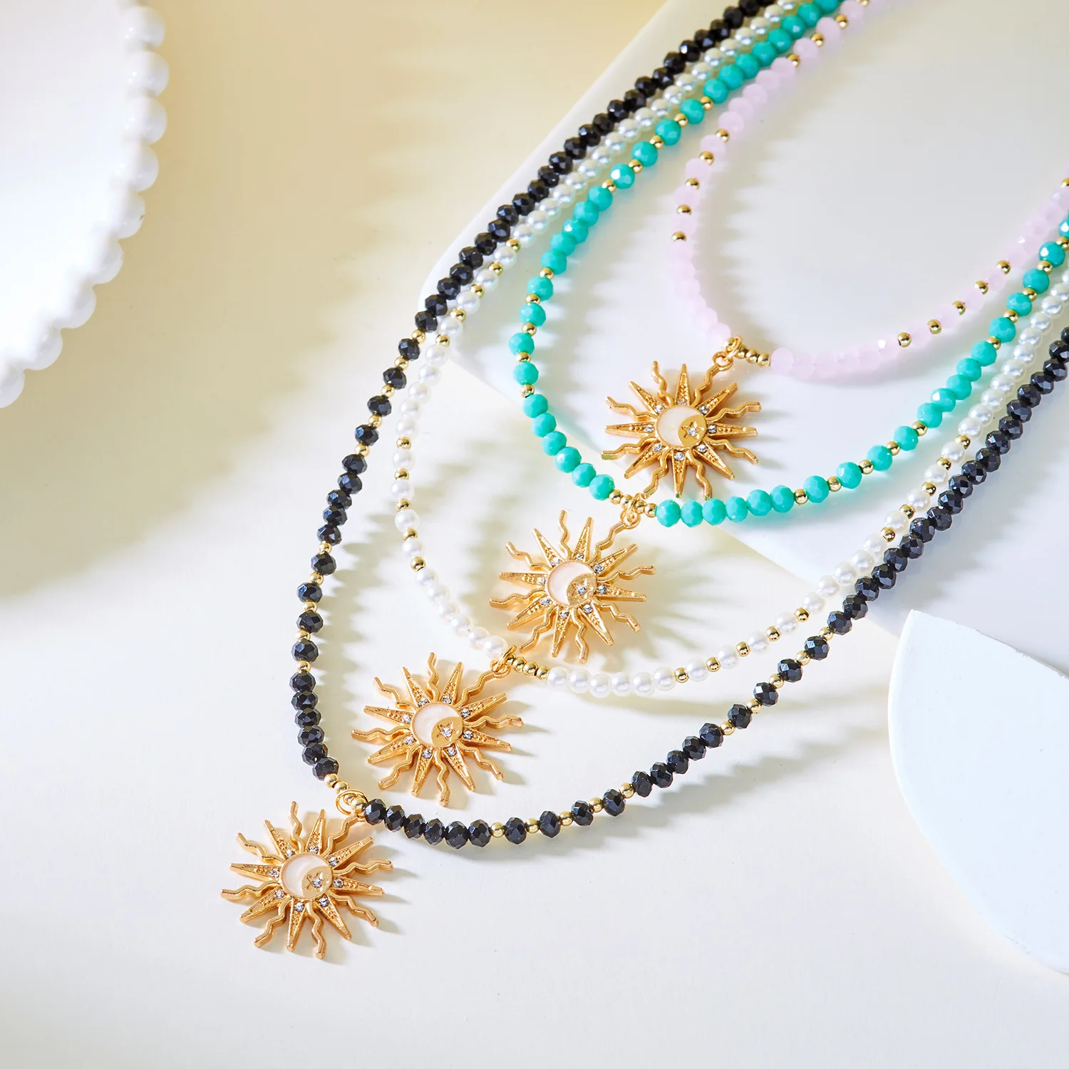 Vintage Metall Sun Star Kristall weiße Perlen Anhänger Halsketten für Frauen Mond Choker Halsketten Boho handgemachte Schmuck Geschenke – Detail 6