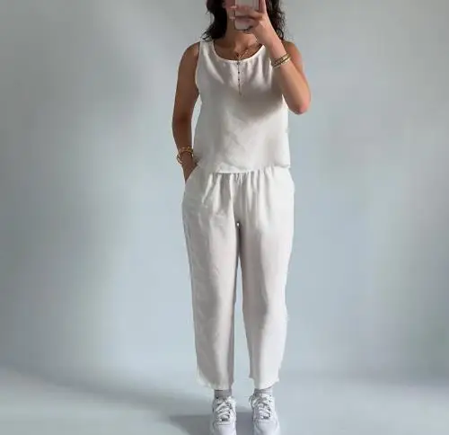 

Two Piece Set Women Outfit 2025 Summer New Solid Color Sleeveless Round Neck Vest Top & Pocket Casual Daily Straight Pants Set