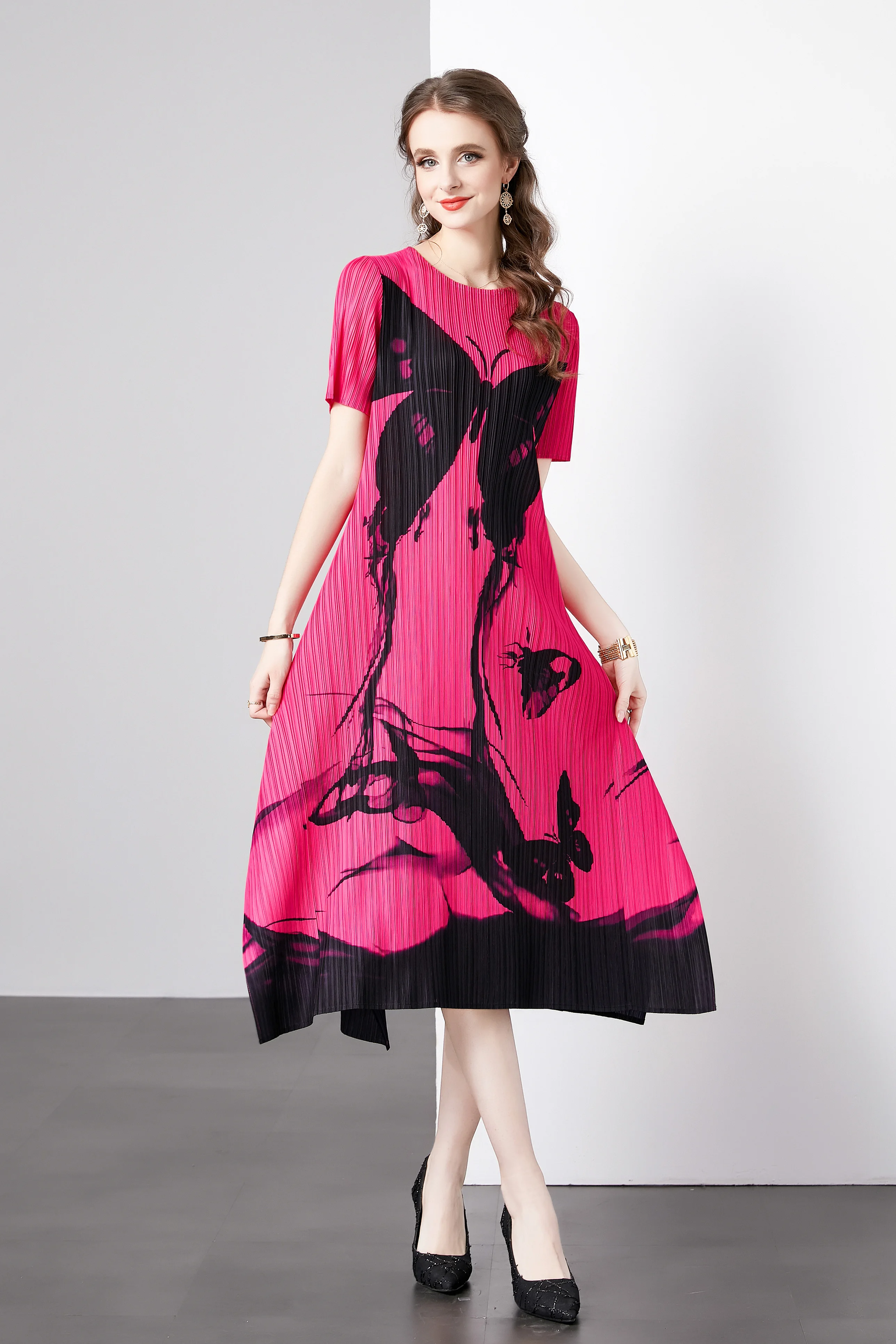 Miyake Pleated Ladies Round Neck Ink Butterfly Shadow Tether Waist Slim Dress Long Skirt Five-point Sleeve Printed A-line Skirt