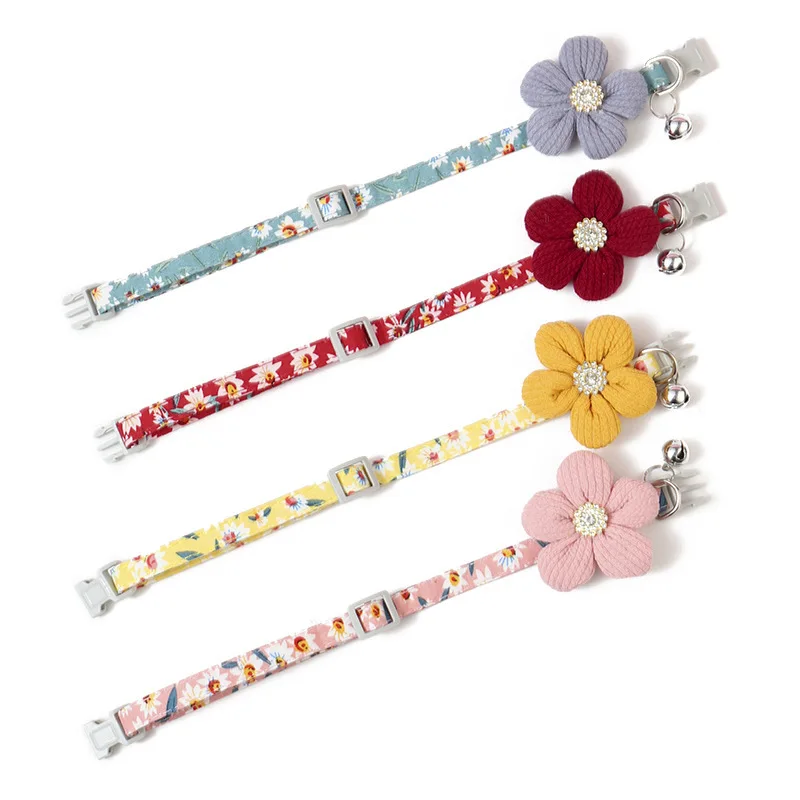 Small Dog Collar with Flower, Puppy Collar for Girl Dog Collars for Small Dogs Cute Dog Collar with Bell, Adjustable Length