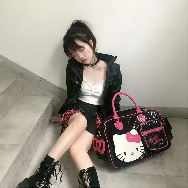 Sanrio-bolsa de viaje de Hello Kitty para mujer, bolso de mano de Pu de dibujos animados a la moda, impermeable, súper alta capacidad,