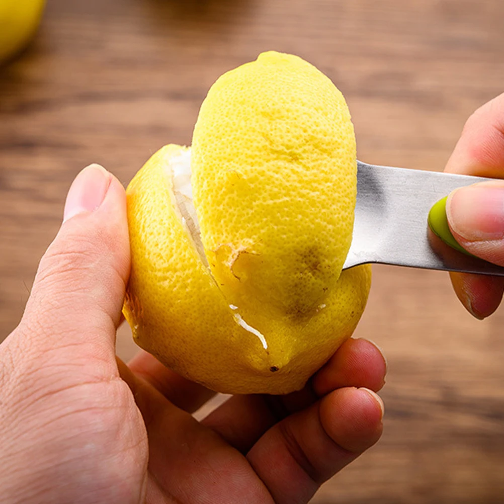 

Stainless Steel Lemon Peel Grater 5 Holes Zester For Citrus Orange Lime Grapefruit Kitchen Garnishing Tool (Yellow)