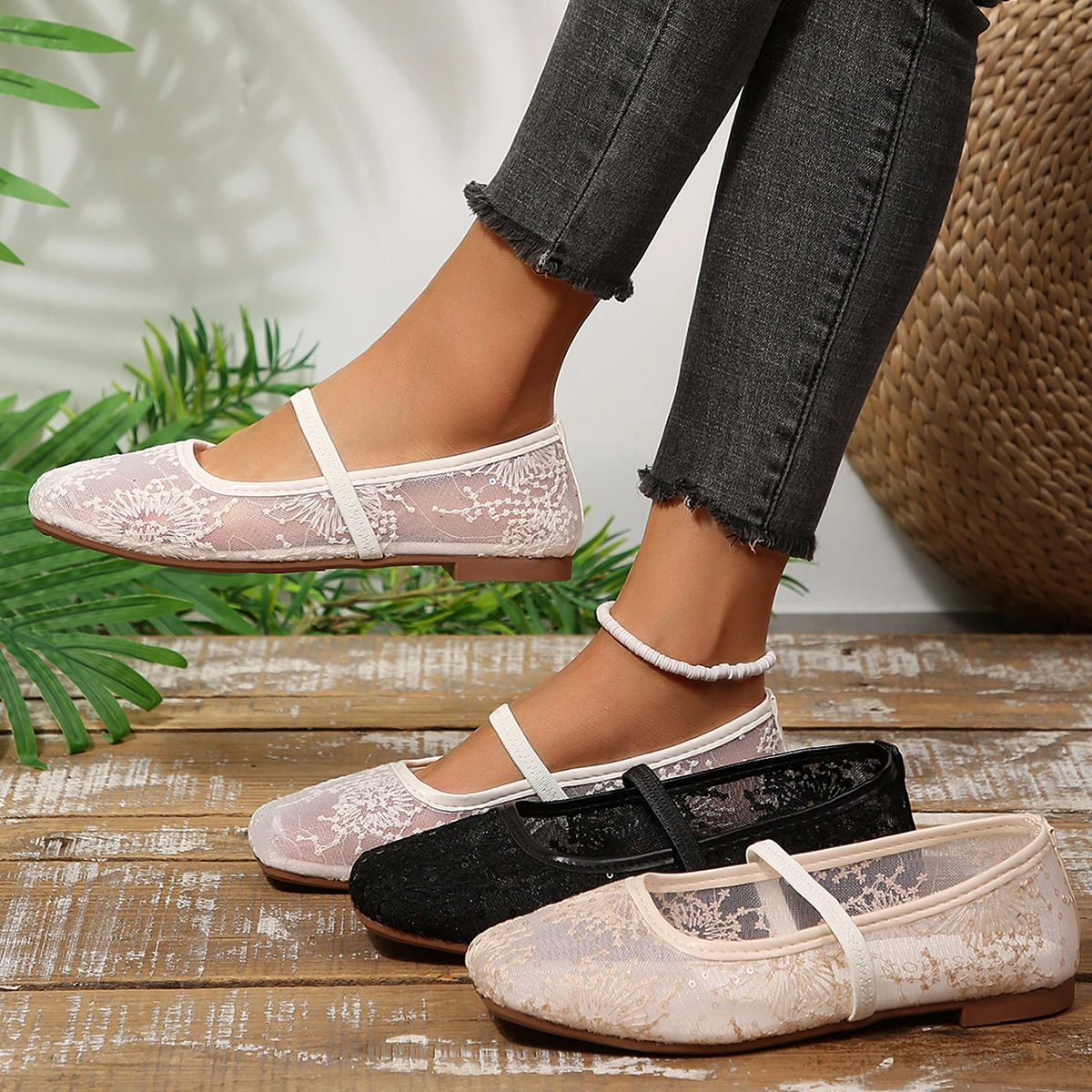Sneakers Lace-Up Breathable Ballet Flats Embroidered Fairy Tale Women Shoes Spring Summer Loafers Hollow Out Mesh Single Shoes