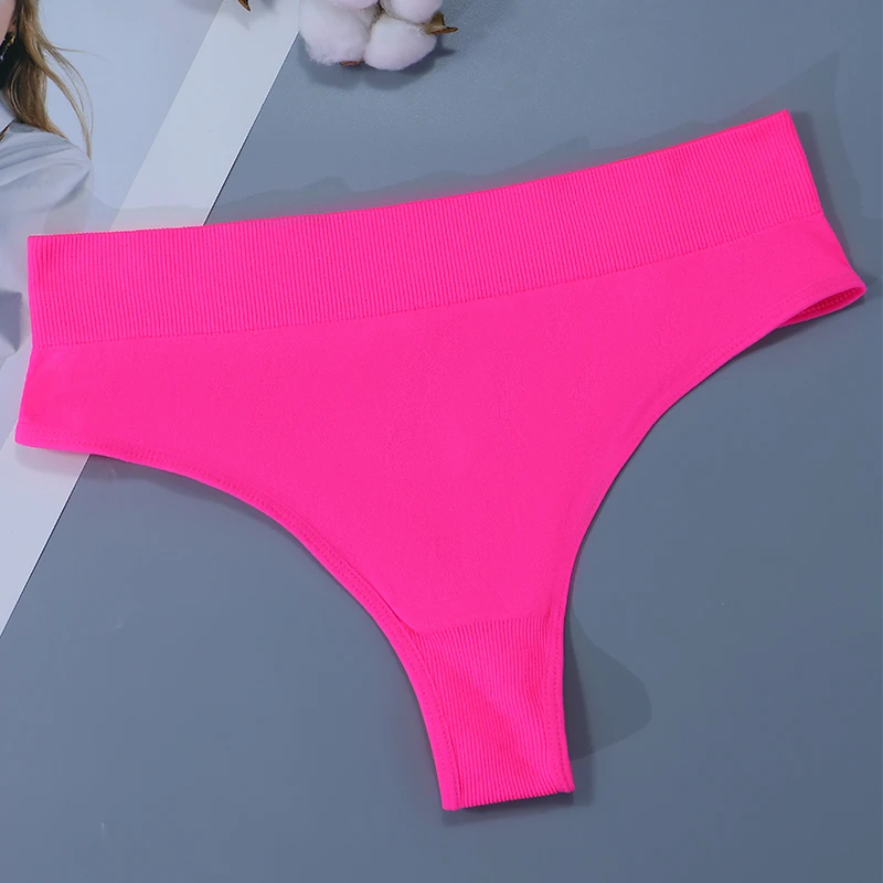 1pcs Woman Panties Seamless Leopard Underwear Thongs Woman Sport Print Sexy Female T-back G-string Thongs For Woman Underpants