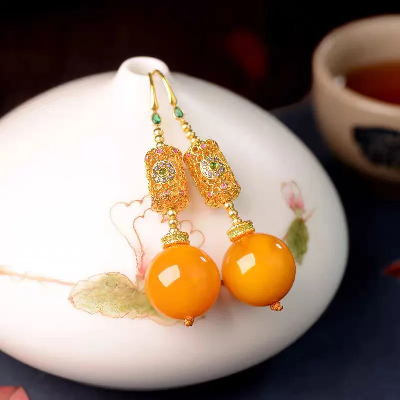 

Chinese Style Antique Hollow Classical Women's Earrings with Personalized Retro Accessories