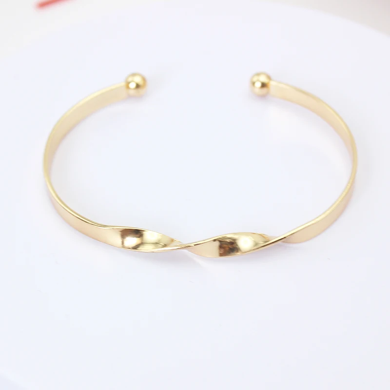 Simple Personality Smooth Spiral Mobius Open Cuff Adjustable Bangles Bracelets For Women Wedding Jewelry Gold Color Pulseiras