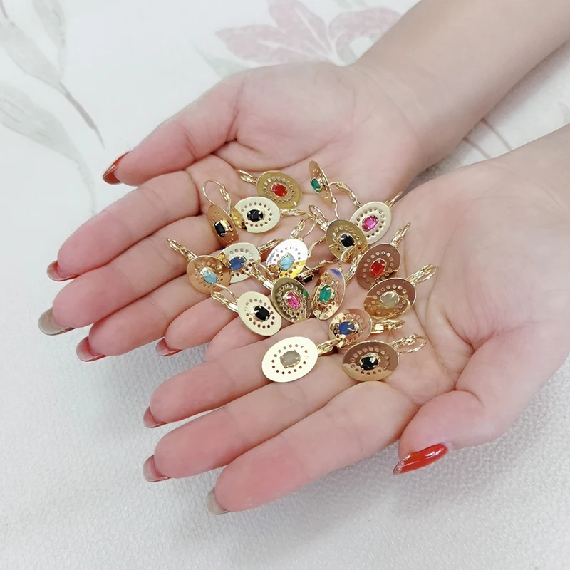 New Classic Luxury Jewelry Cute Women\'s Gift Oval Multi Color Section Stone Clip Claw Rhinestone Charm Gold French Clip Earrings