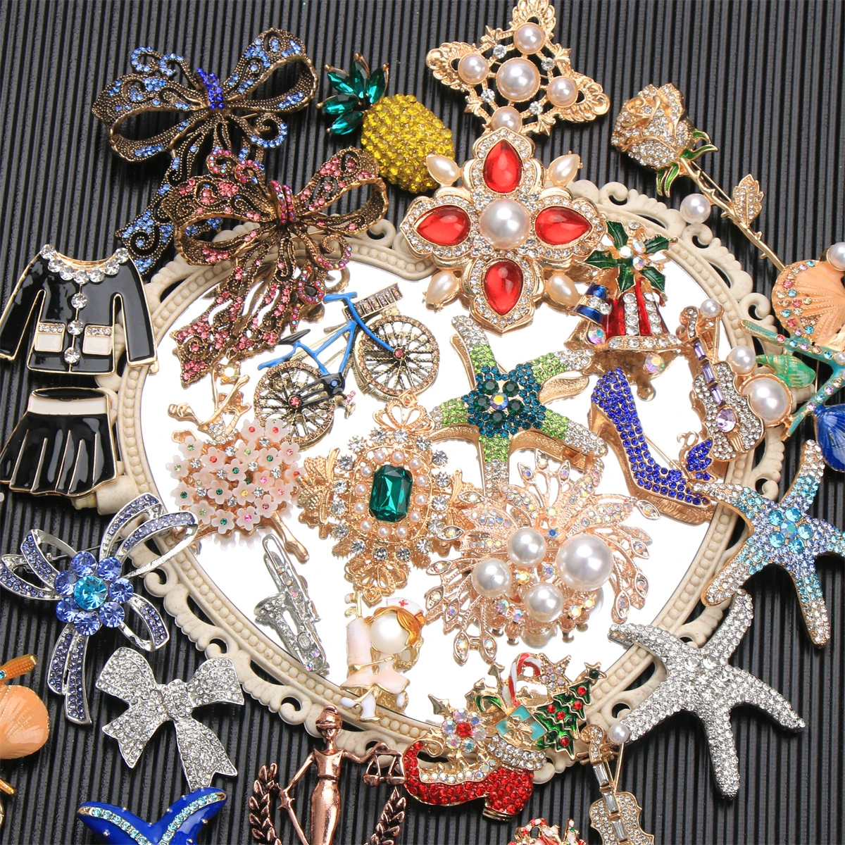 SKEDS Vintage Bow Starfish Brooches Luxury Designer Jewelry for Women  Fashion Corsage Full Crystal Pins Grande Broche