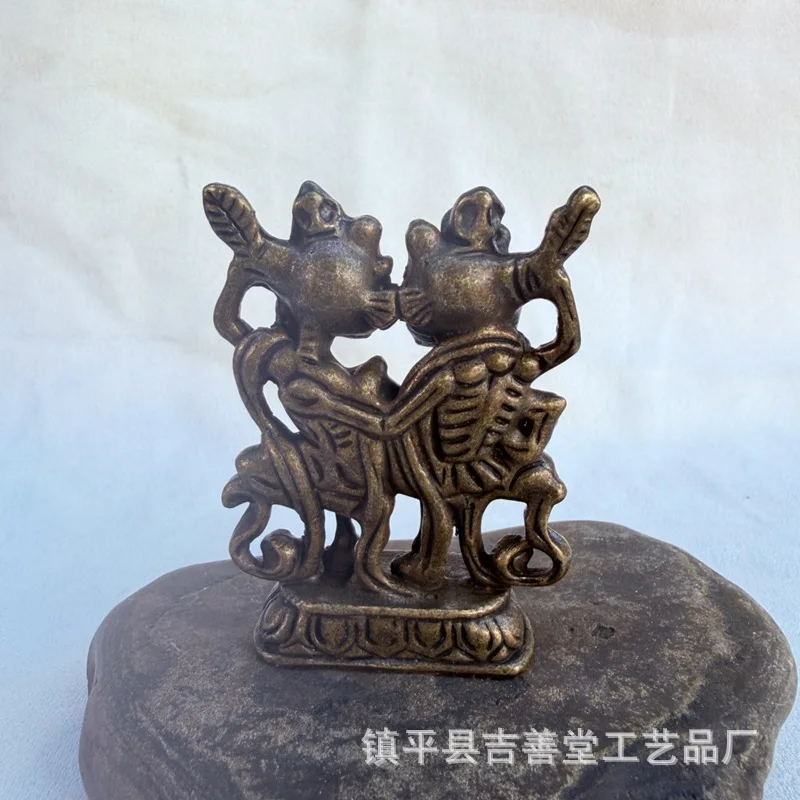 Antique- distressed brass double-headed Buddhist statue ornament, Tibetan-style cultural artifact skull accessory pen