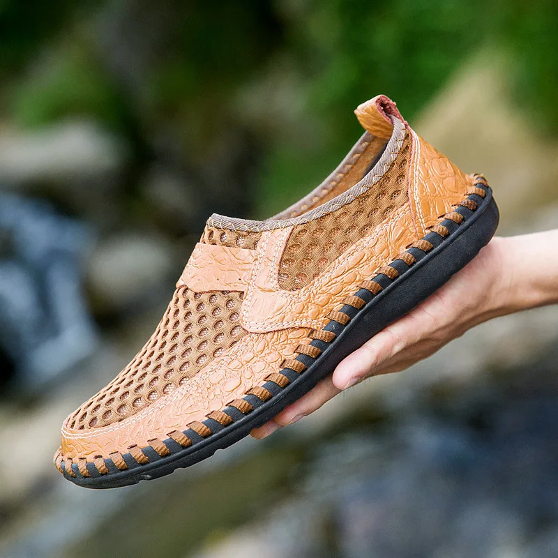 

Summer Men's Casual Shoes Breathable Mesh Men Sneakers Fashion Comfortable Driving Loafers Outdoor Soft Sole Walking Shoes 38-50