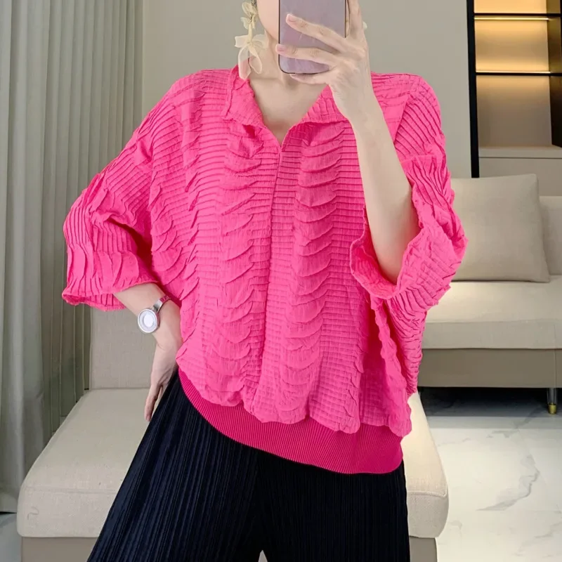 مياكي بلون فضفاض مطوي تي شيرت المرأة نصف الياقة المفتوحة كم باتوينغ قمة 2025 موضة الصيف عادية كم قصير