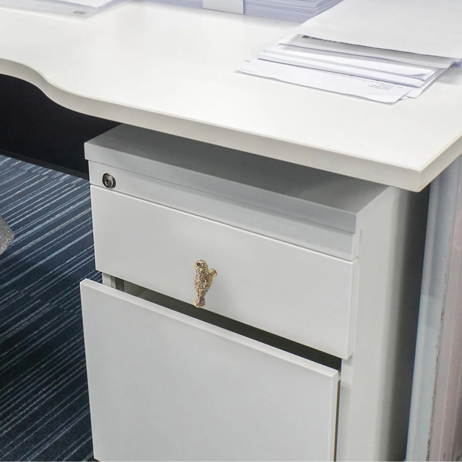 

2Pcs Brass Owl Cabinet Pulls Vintage Decorative Dresser Drawer Knobs Unique Furniture Hardware for Kitchen Cabinets