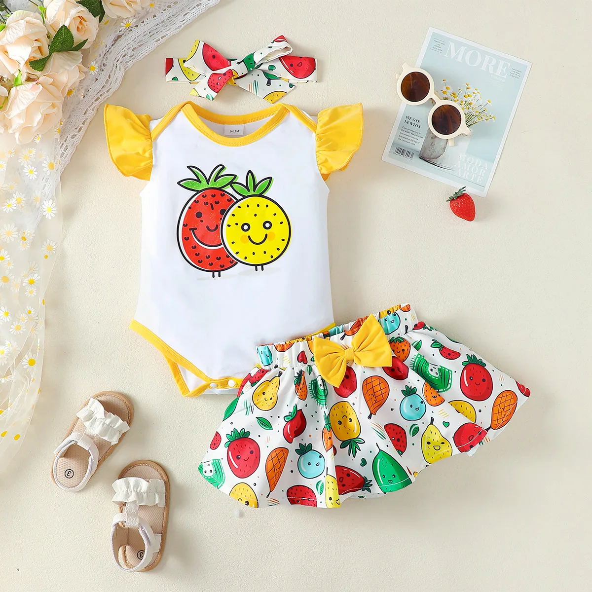 3Pcs Baby Girl Round Neck Fruit Pattern Bodysuit+Bow Fruit Print Skirt Suitable for 1-12 Months Girl Baby Summer Casual Set