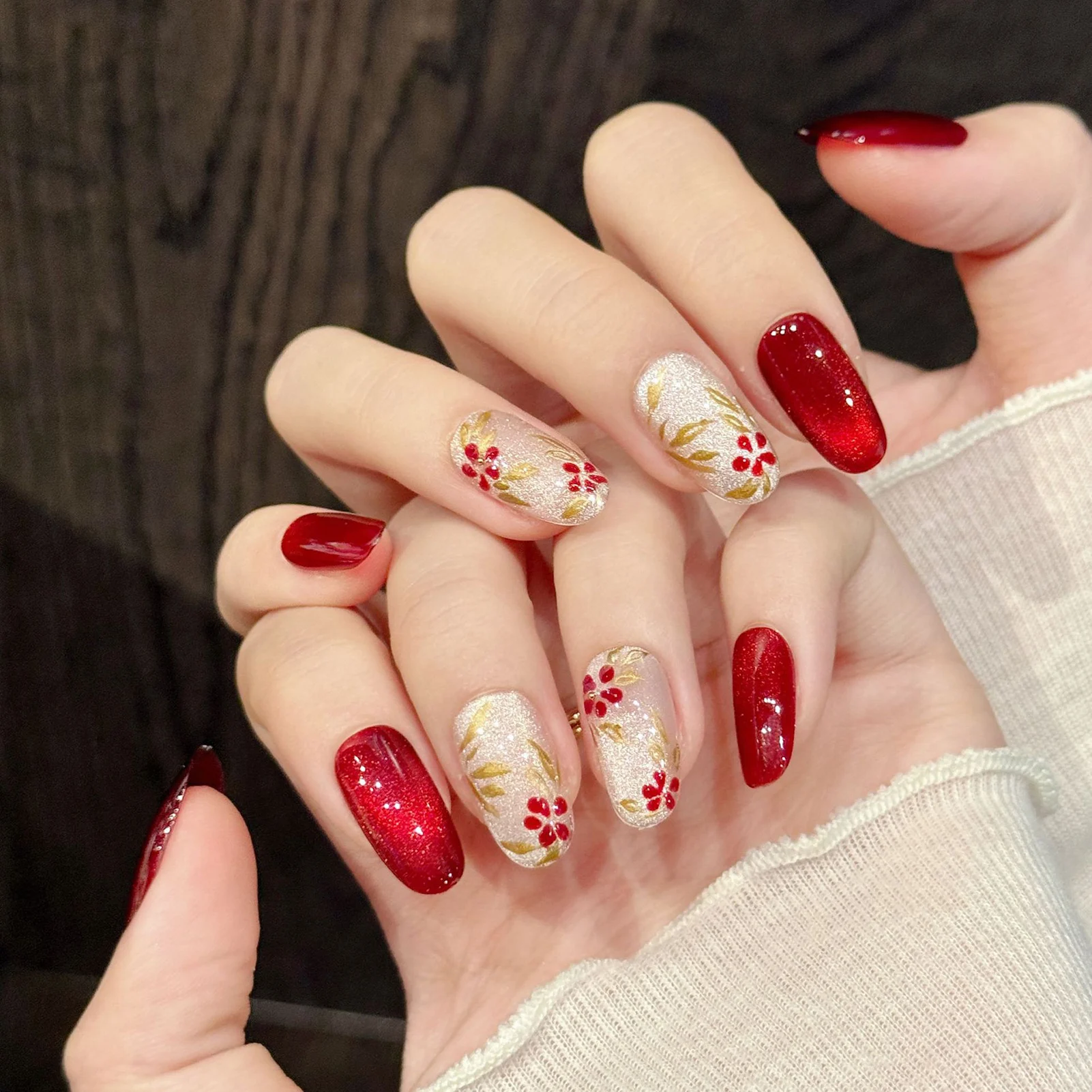10pcs Handmade Press On Nails Short Almond False Nails With Aurora Pearl Decor Wearable Blue-Ocean Theme Fake Nails For Women view 4
