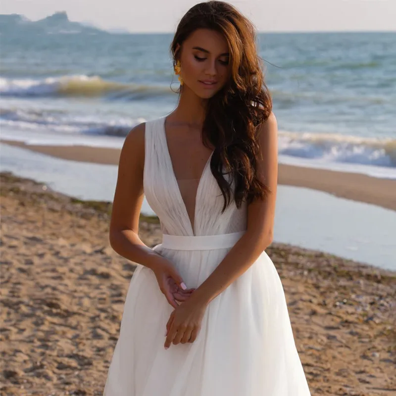 Beach Bridal Wedding Dresses For Women Sleeveless V Neckline Boho Bride Gown Backless 2024 Flowy Bridal  Robes De Mariée