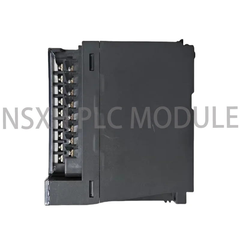 وحدة إخراج QY80 PLC جديدة