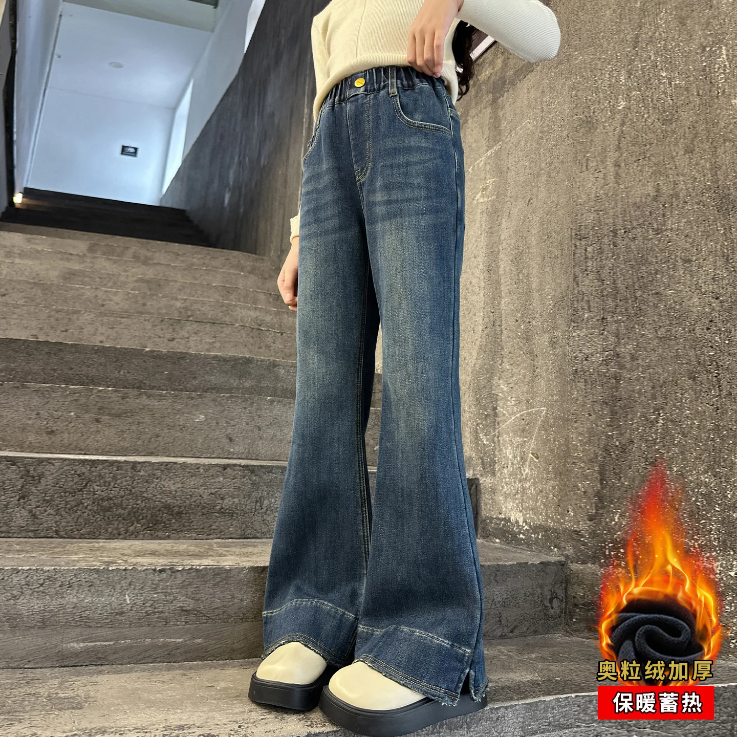 

Модные термоклеш для девочек, детские тонкие утепленные джинсовые брюки для детей-подростков, зимние повседневные теплые расклешенные джинсы из толстого флиса