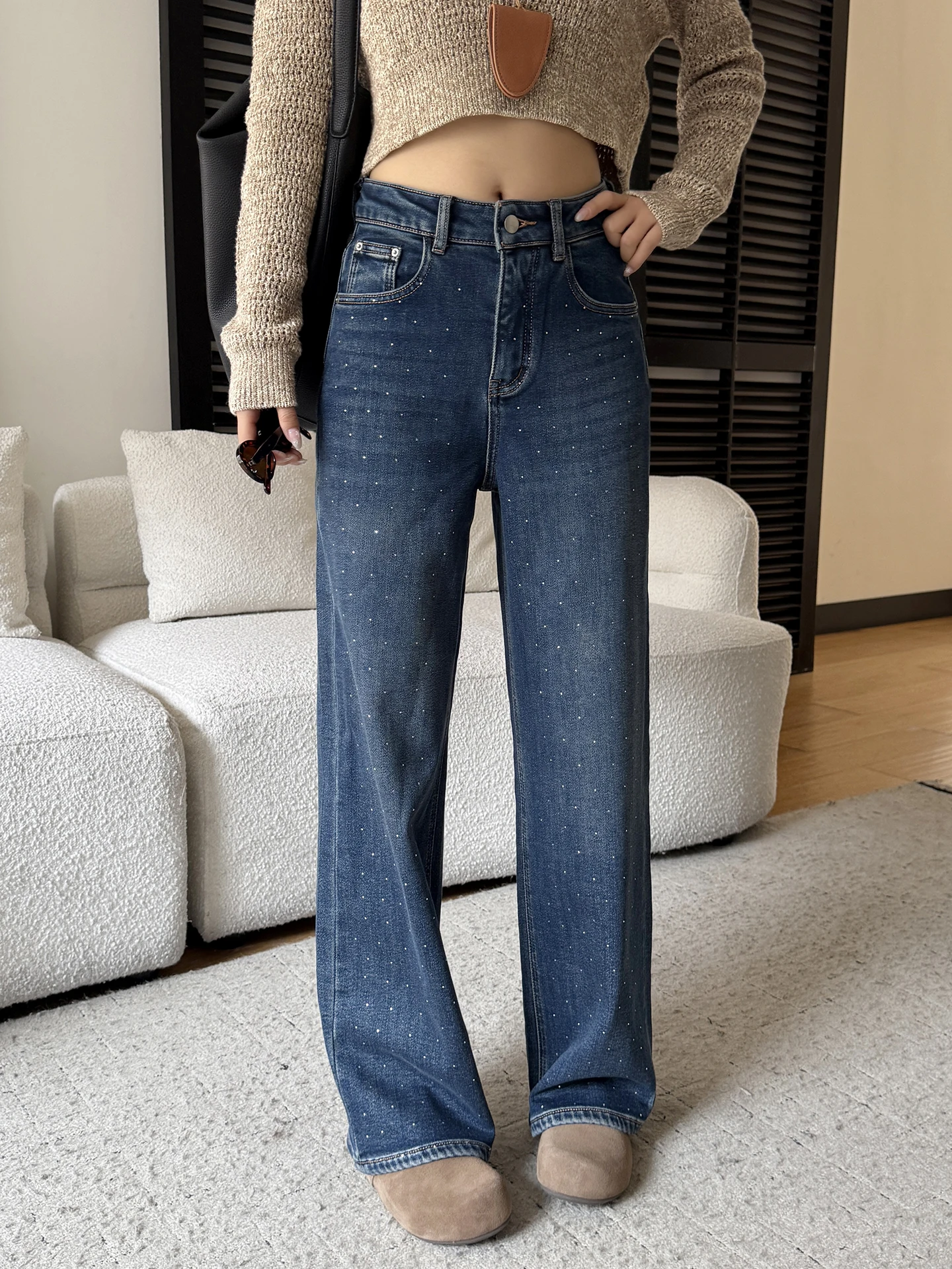 

Новинка! Женские зимние джинсы с высокой талией, прямые, широкие штанины, на флисе, комфортные, эластичные, дышащие, из денима.