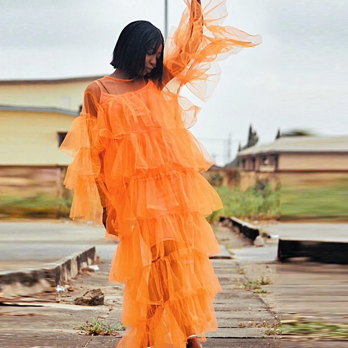 Pretty Tiered Tulle Prom Dress Sheer Neck Sheer Long Sleeves Girls Party Dress Floor Length Women Formal Wear Robe De Soiree