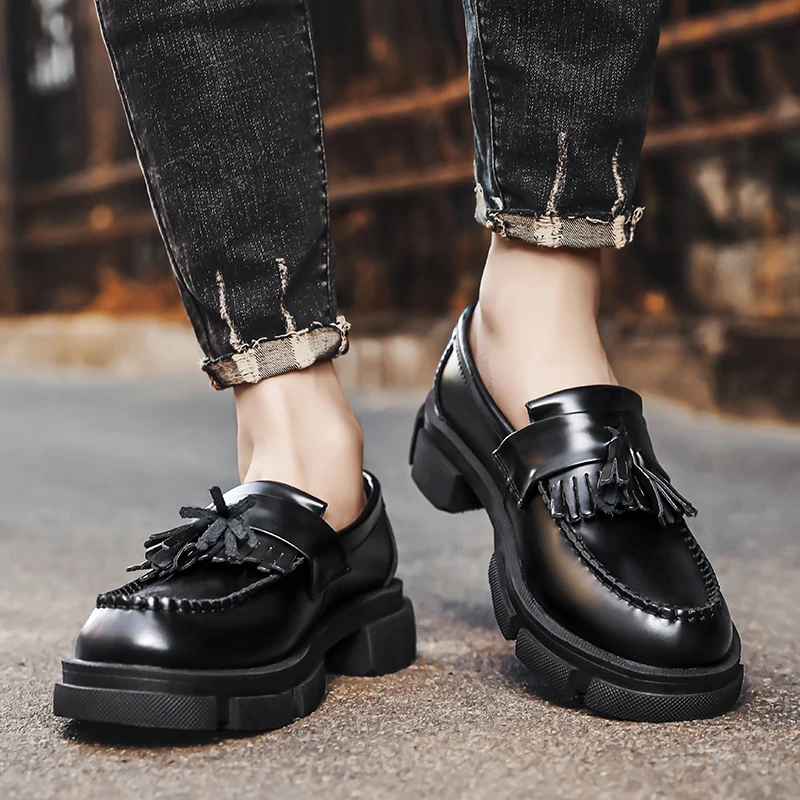 2024 Men Casual Leather Shoes Brand Moccasin Oxfords Driving Shoe Men Loafers Moccasins Dress Shoes For Men Italian Tassel Shoes