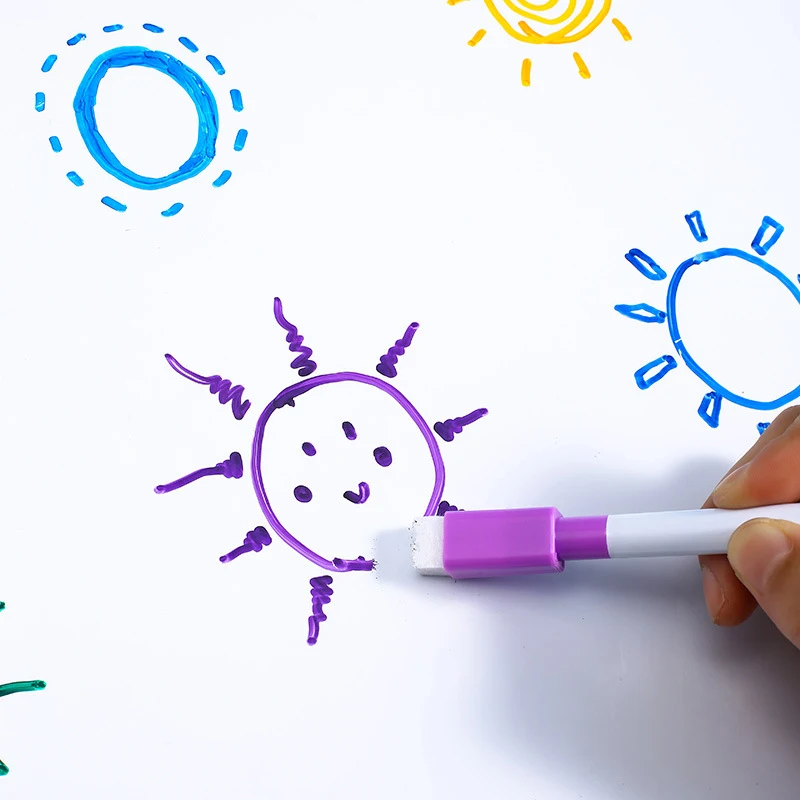قلم تلوين مائي سحري صغير ملون قابل للمسح على الماء خربش للأطفال والطلاب علامات رسم سحرية على السبورة