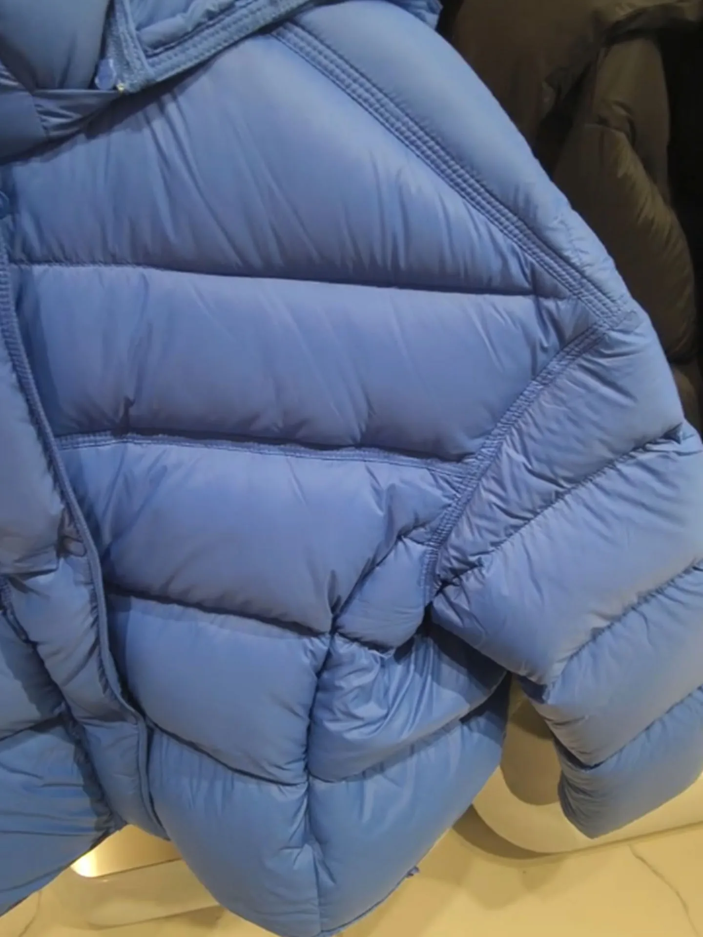 블루 오트 후드 푸퍼 재킷 여성용 테니드 터틀 베이브 슬레 따뜻한 겨울 외투 신상 출퇴근용 슬레