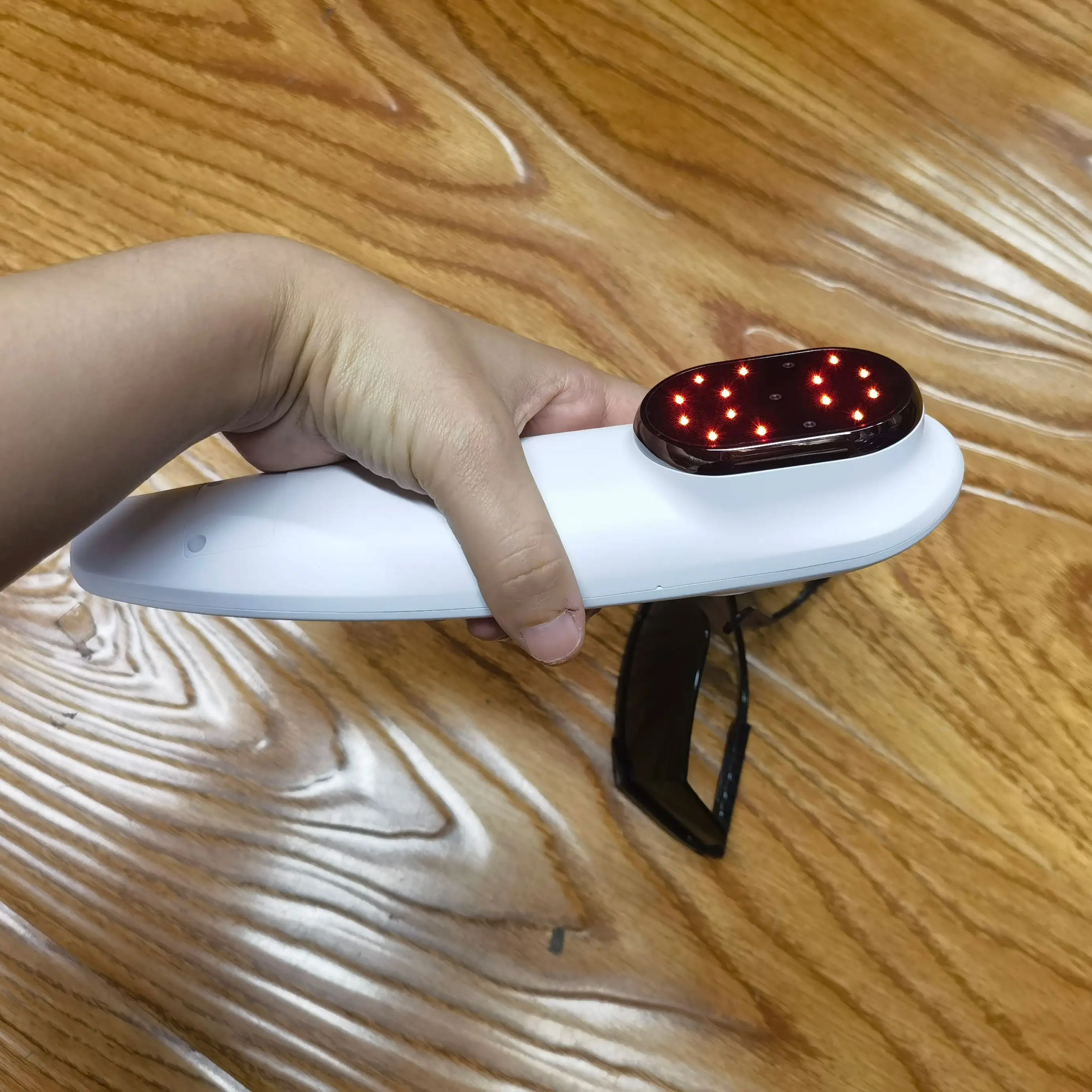 

Лазер HLKGO MLS для больших животных, лошадей, обработки глубоких тканей при боли в суставах, воспалении