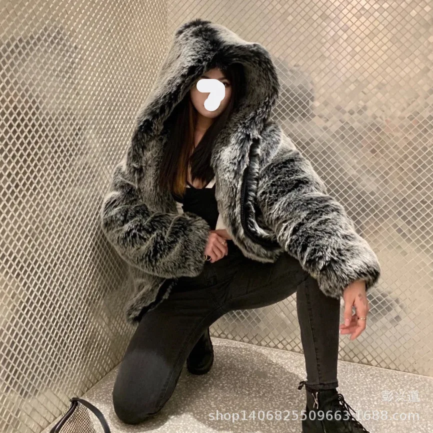 

Высококачественная женская зимняя куртка с мехом, теплая, с градиентным эффектом, с большим меховым капюшоном, женское пальто из эко-меха