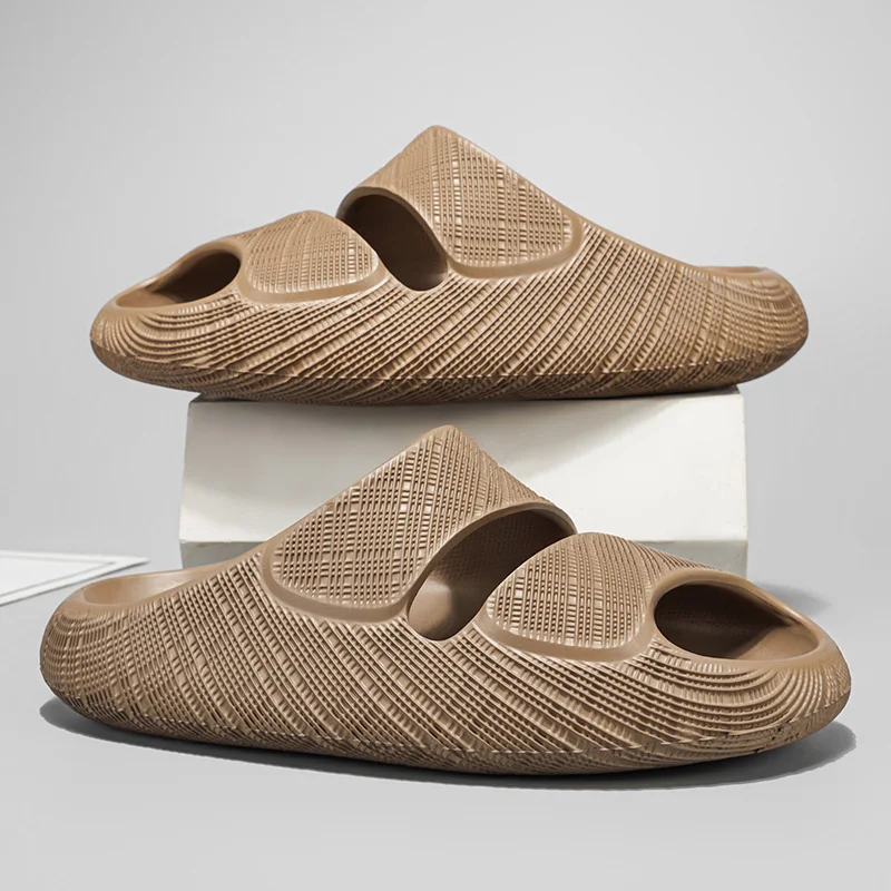 

Летние тапочки для мужчин, мягкие шлепанцы из ЭВА, пляжные сандалии для дома и улицы, модная мужская повседневная обувь, садовая обувь, мужские домашние тапочки