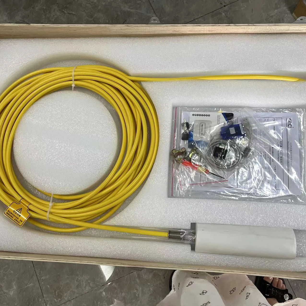Sorgente laser RECI 3000w + testina di taglio con messa a fuoco automatica BM111 + sistema di controllo LS 3000 PM95A Lambda5E