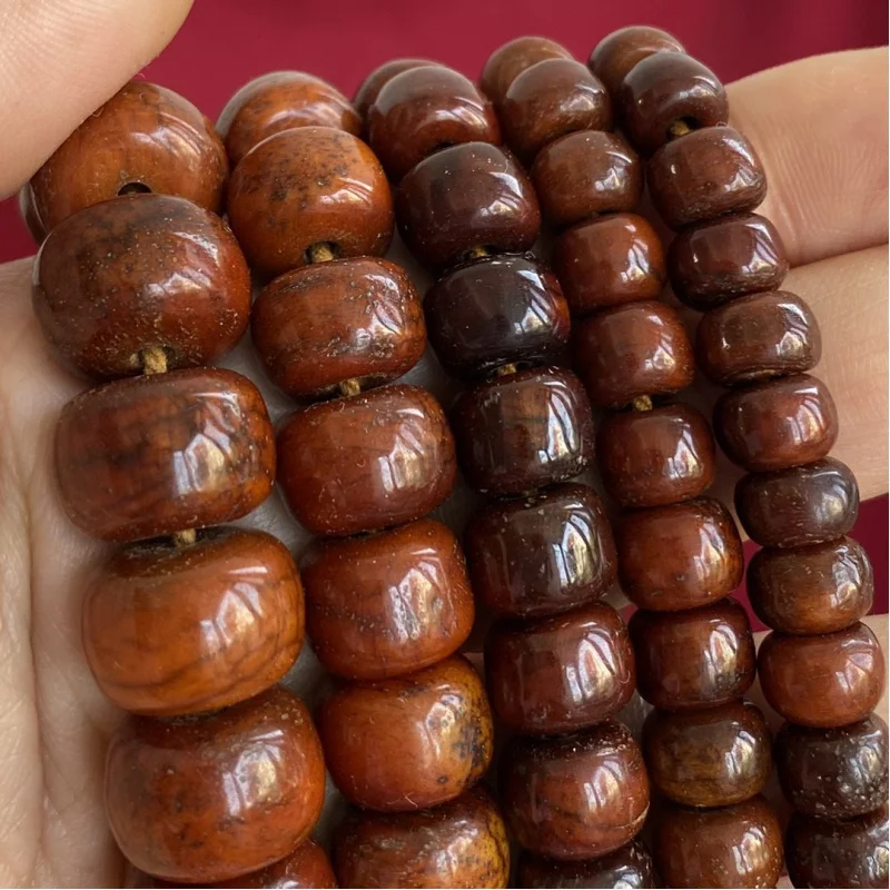 

Yak Bone Gold Silk Sand Eye 108 Buddhist Scripture Characters Hanging Textured Beads