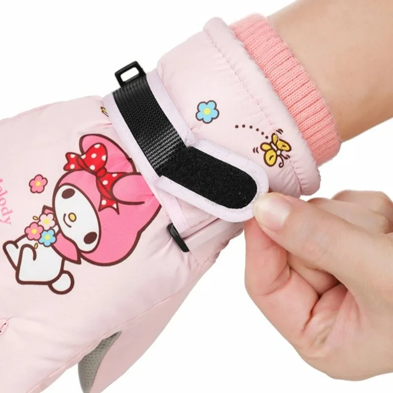 Melody Kuromi Winter Children Fleece Gloves Waterproof Outdoor Ski Warm Outdoor Cycling Gloves Windproof Cold Resistant Sanrio