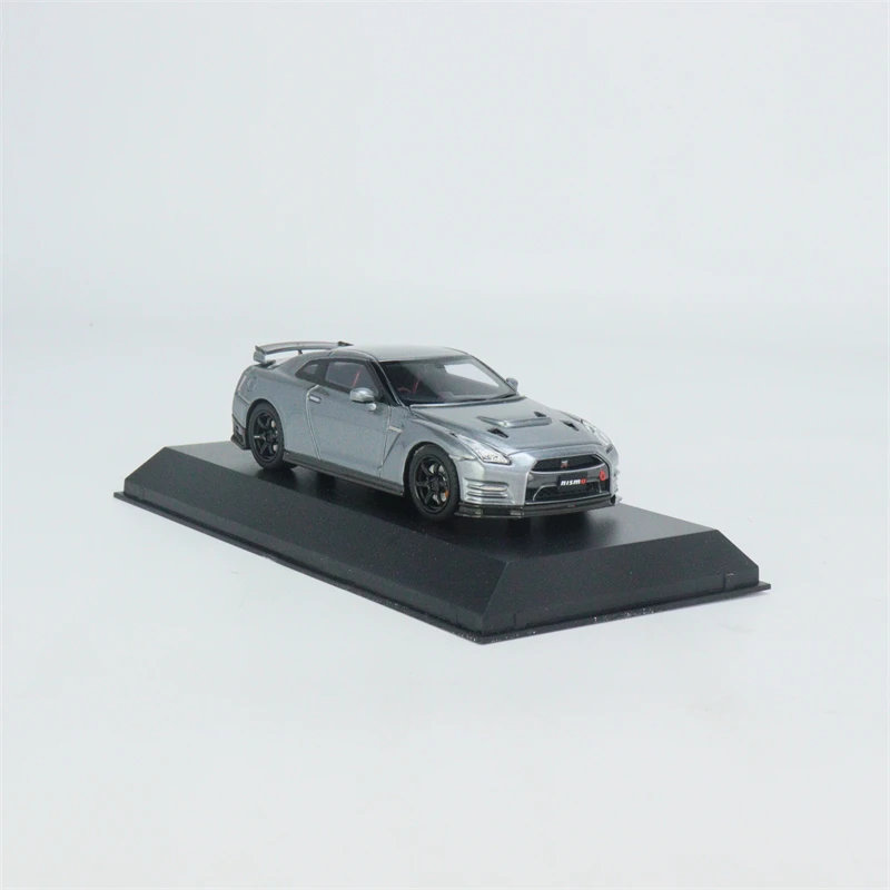 كيوشو 1:43 مقياس نيسان GT-R R35 نيسمو الراتنج نموذج سيارة ثابت تحصيل لعبة هدية تذكارية عرض حلية