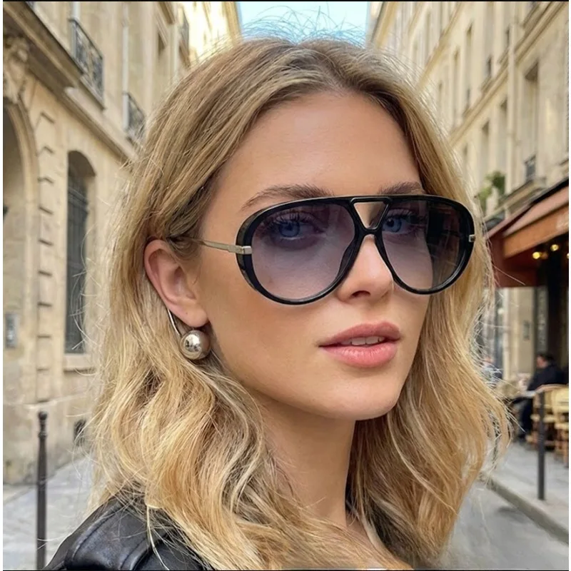 

2026 Fashion Luxury Brand Design Oversized Sunglasses Women Men Popular Vintage Sun Glasses Punk Eyeglasses Shade UV400 Eyewear