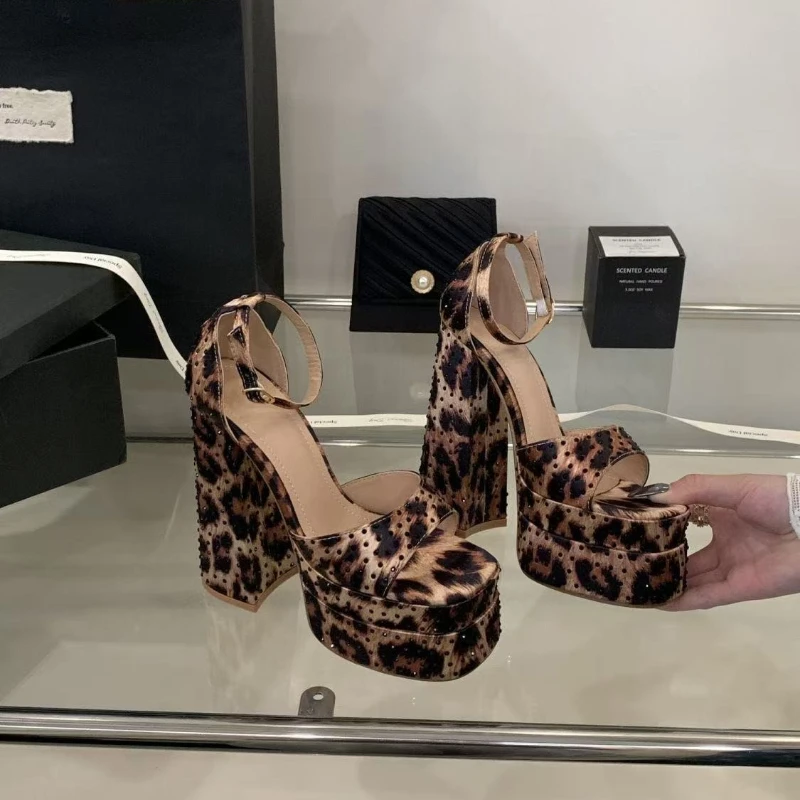 2025 New Style Fashion Rhinestones Leopard Pattern Women Gladiator Sandals Summer Double Platform Wedges Chunky High heels Shoes