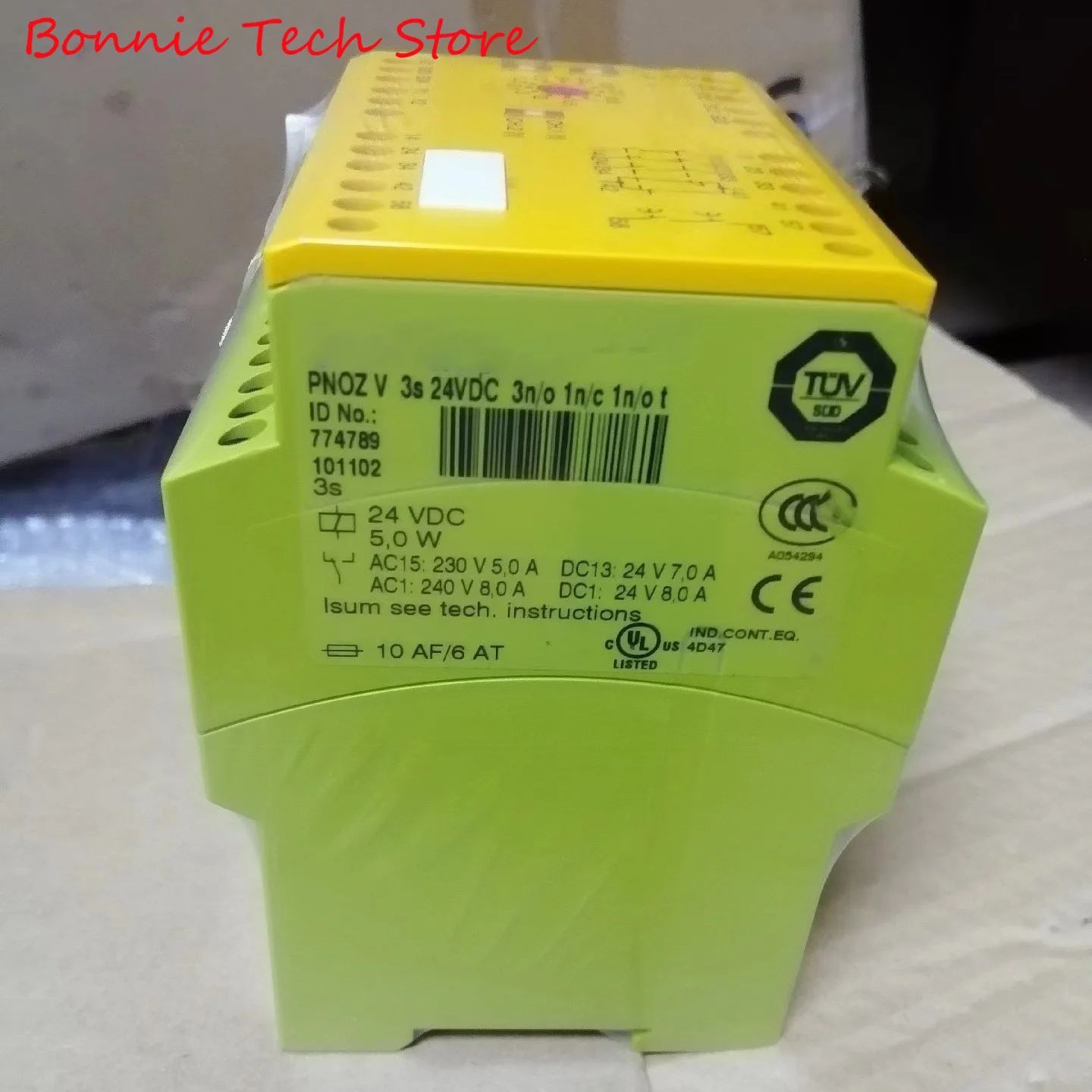 774789 for PILZ Safety relay (standalone), PNOZ V 3s 24VDC 3n/o 1n/c 1n/o t