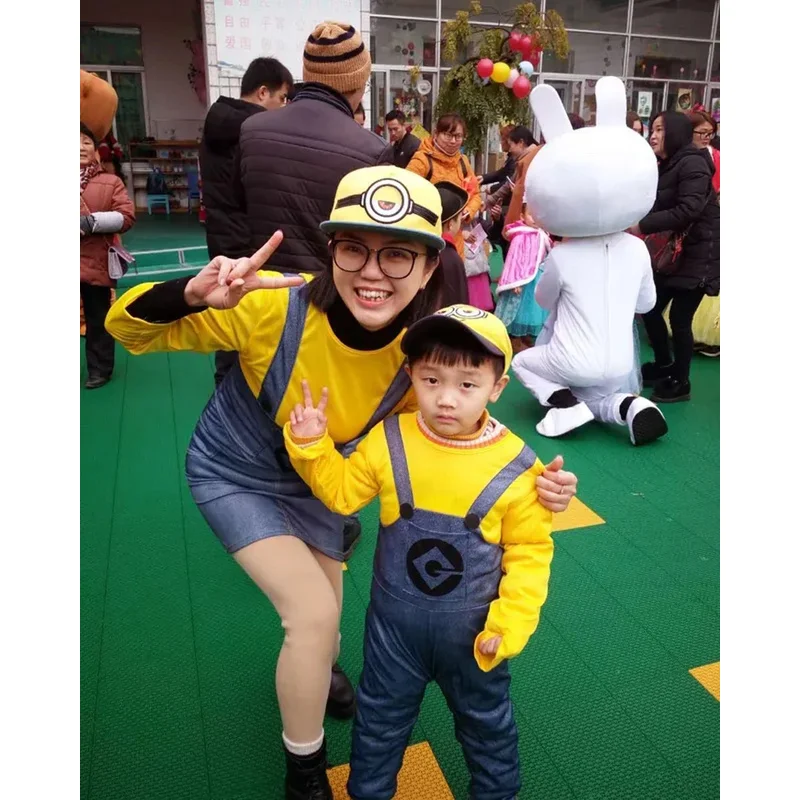 Movie Thief Dad Gru Doll, genitore-figlio vestire come cos maschile e femminile adulto, vestiti e occhiali da uomo giallo