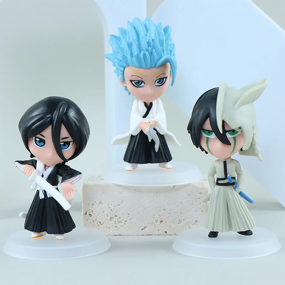 2Set Wholesale BLEACH Action Figure Cool Cute Anime Figure Toy Doll Model Desk Decoration For Kid Birthday Gifts