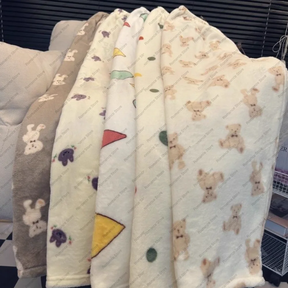 Women's pajama pants for autumn winter are loose flannel couple style straight-leg walking pants for men and women Home pants