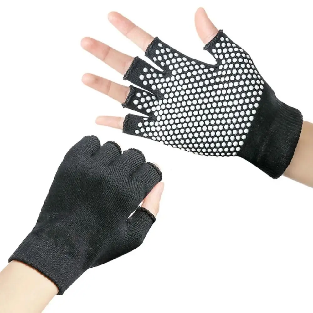 1Pair Warm Anti-slip Yoga Gloves Women Men Half-finger Gloves Pilates Indoor Dance Fitness Training Open-fingered Gloves