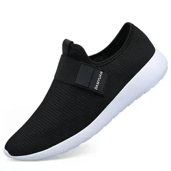 Fujeak Casual Ademende Sneakers Heren Schoenen Plus Size Lichtgewicht Antislip Schoeisel Mode Trend Herenschoenen zapatos de hombre